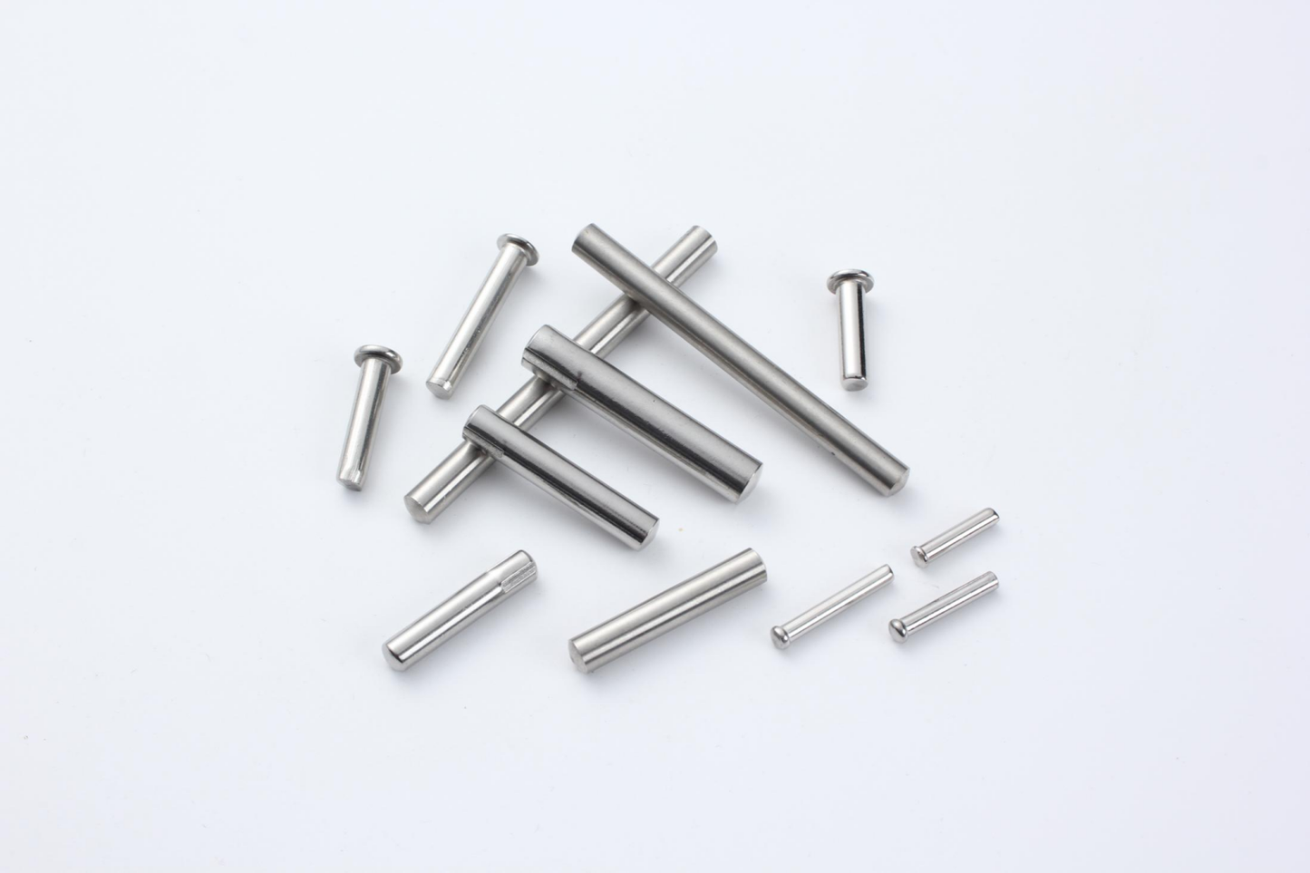 SHENGDA Round rivets-Post pins-Grooved pins（Ask customer service for specific prices）Cylindrical pin Positioning pin Securing pin
