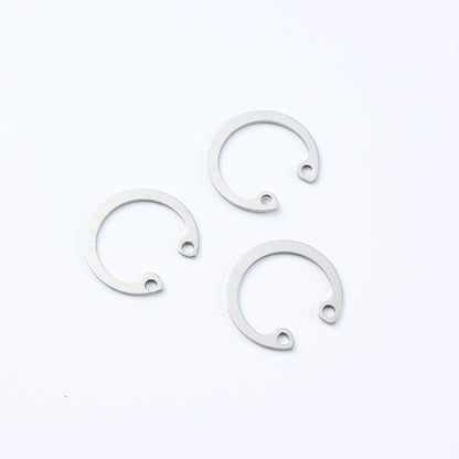 SHENGDA 304 stainless steel hole retaining ring Elastic retaining ring The inner card is C-shaped Bearing circlip ring