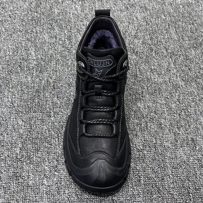 YONGJIA Winter high top leather head layer cowhide wool thick warm men's shoes Casual comfortable men's leather boots (66862-1M)