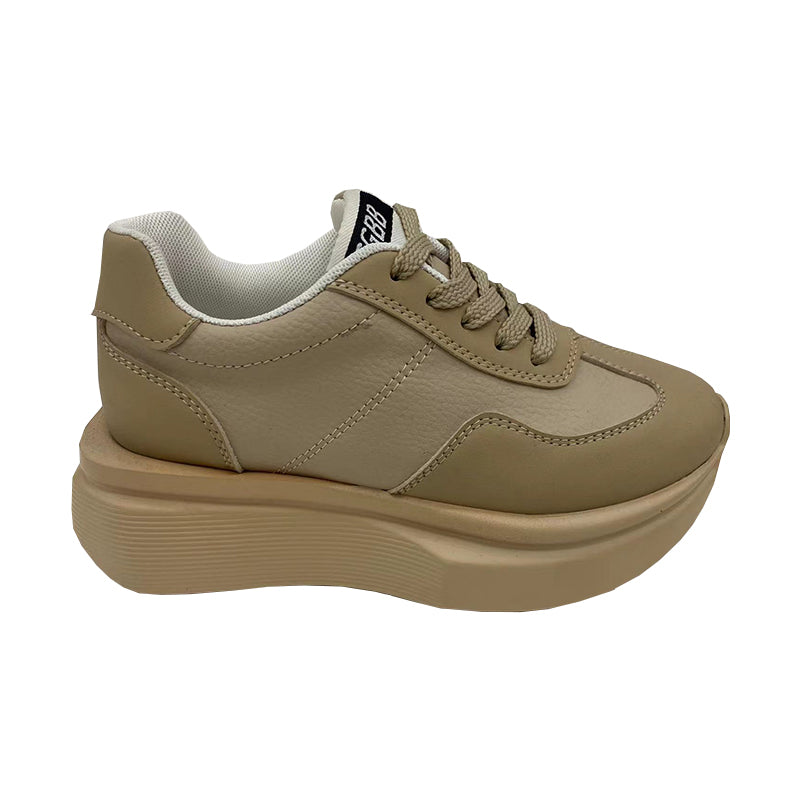 XINRUI Contrasting platform shoes for women  Fashion casual breathable sports small white shoes（3000 pairs price）