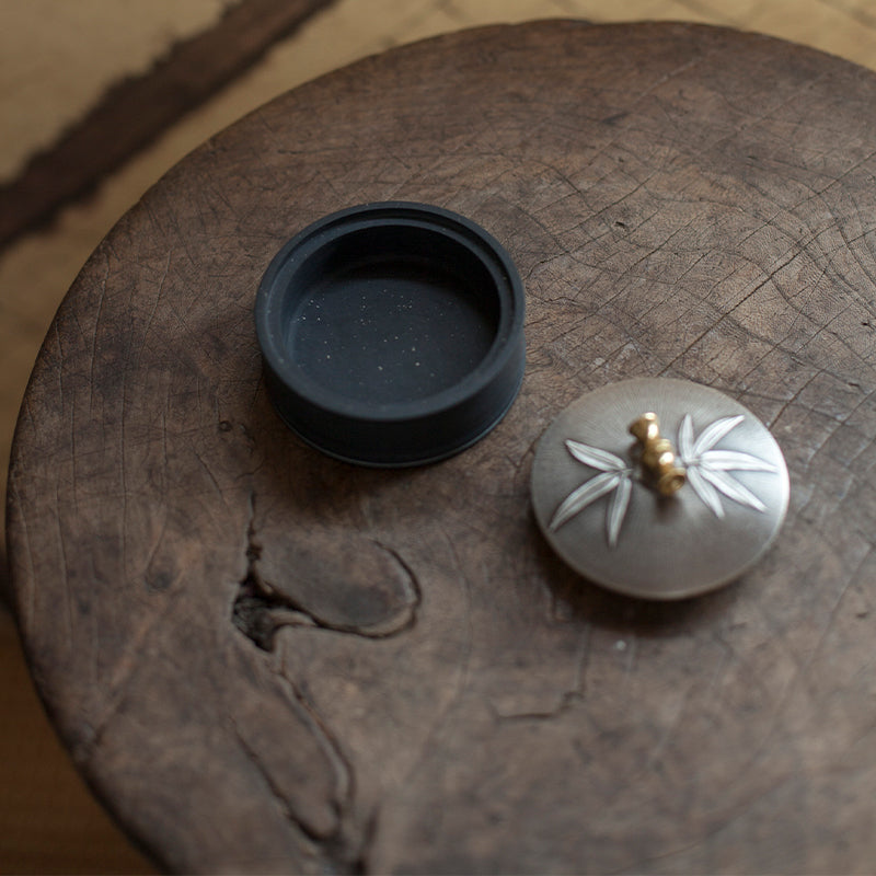XUANYAN The bamboo moon covered the ink sea with tin  Wenfang four treasures ink stone with cover is suitable for small ink stone