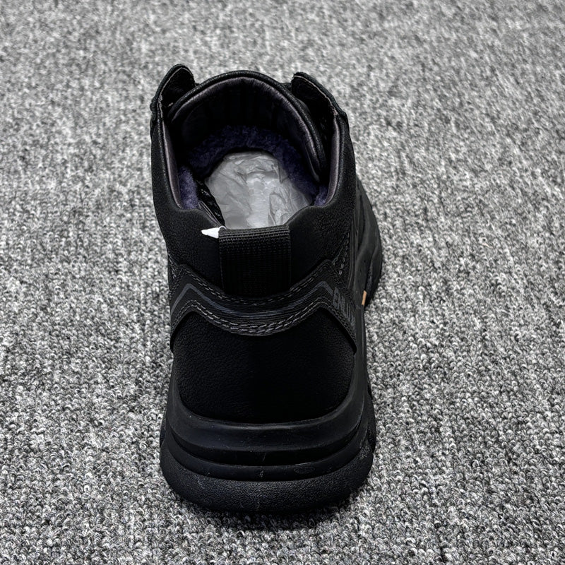 YONGJIA Winter high top leather head layer cowhide wool thick warm men's shoes Casual comfortable men's leather boots (66862-1M)